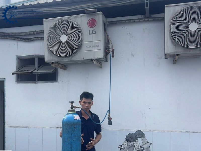 Bổ Sung Gas Cho Máy Lạnh, Nguyên Nhân Khiến Máy Lạnh Không Mát