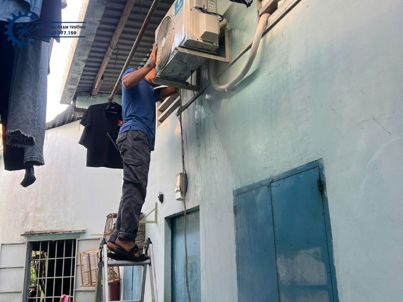 Dịch Vụ Vệ Sinh Máy Lạnh Dĩ An Bình Dương Tại Nhà