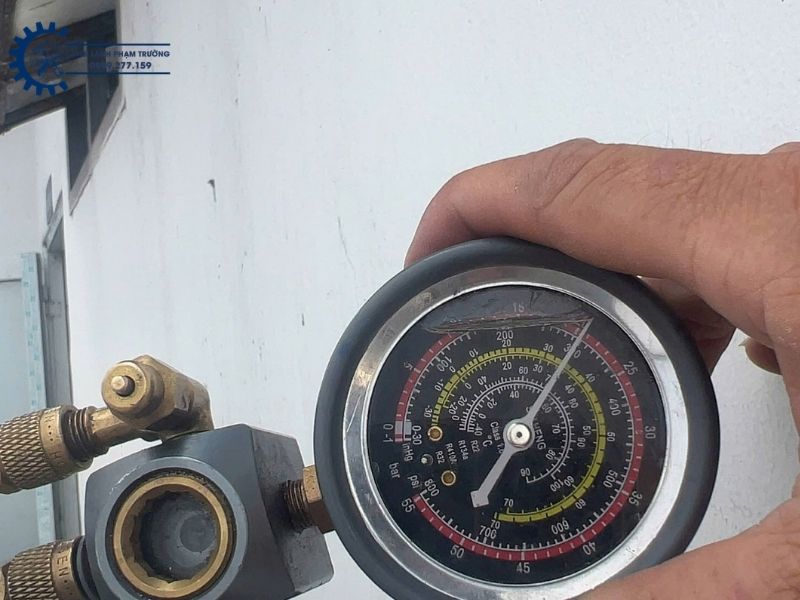 Kiểm Tra áp Suất Gas Máy Lạnh Công Ty Tại Phú Hòa, Thủ Dầu Một