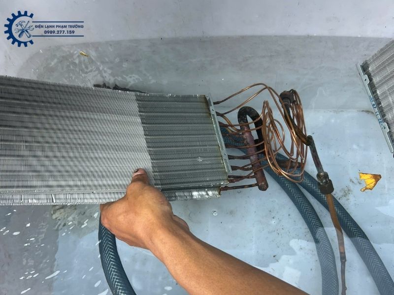 Kiểm Tra Máy Lạnh Bị Rò Gas Tại Tân Phước Khánh Tân Uyên